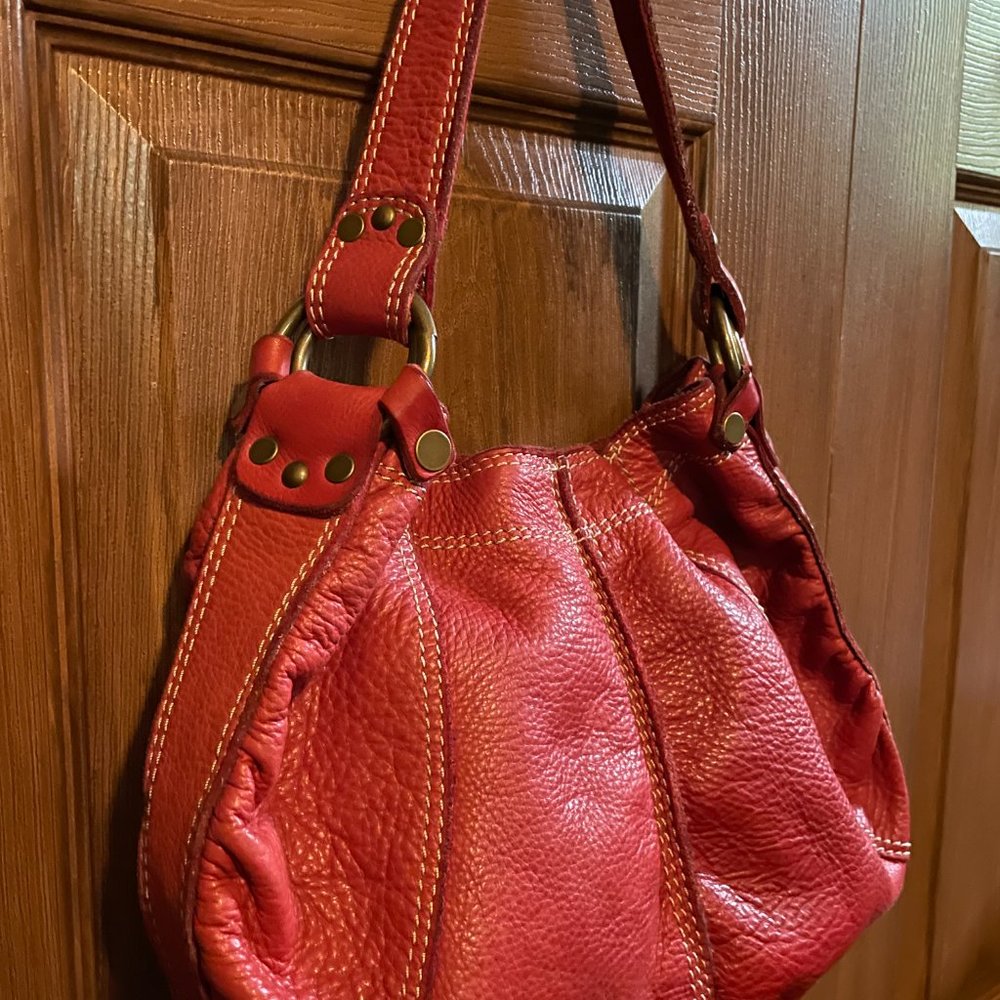 Lucky Red LeatherPebble Hobo bag - Picture 2 of 9